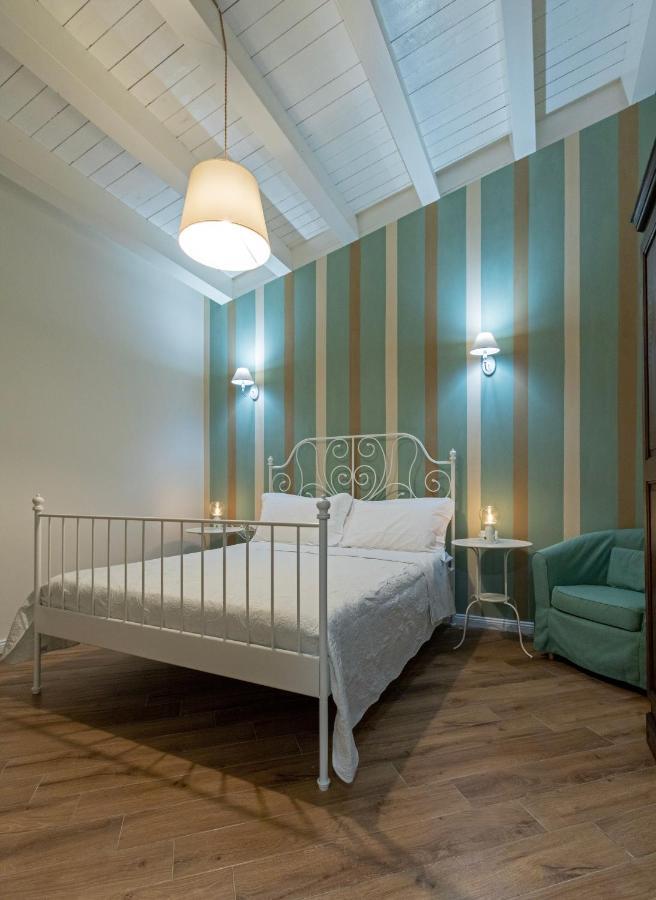 פלרמו Cortile Del Greco Apartments מראה חיצוני תמונה