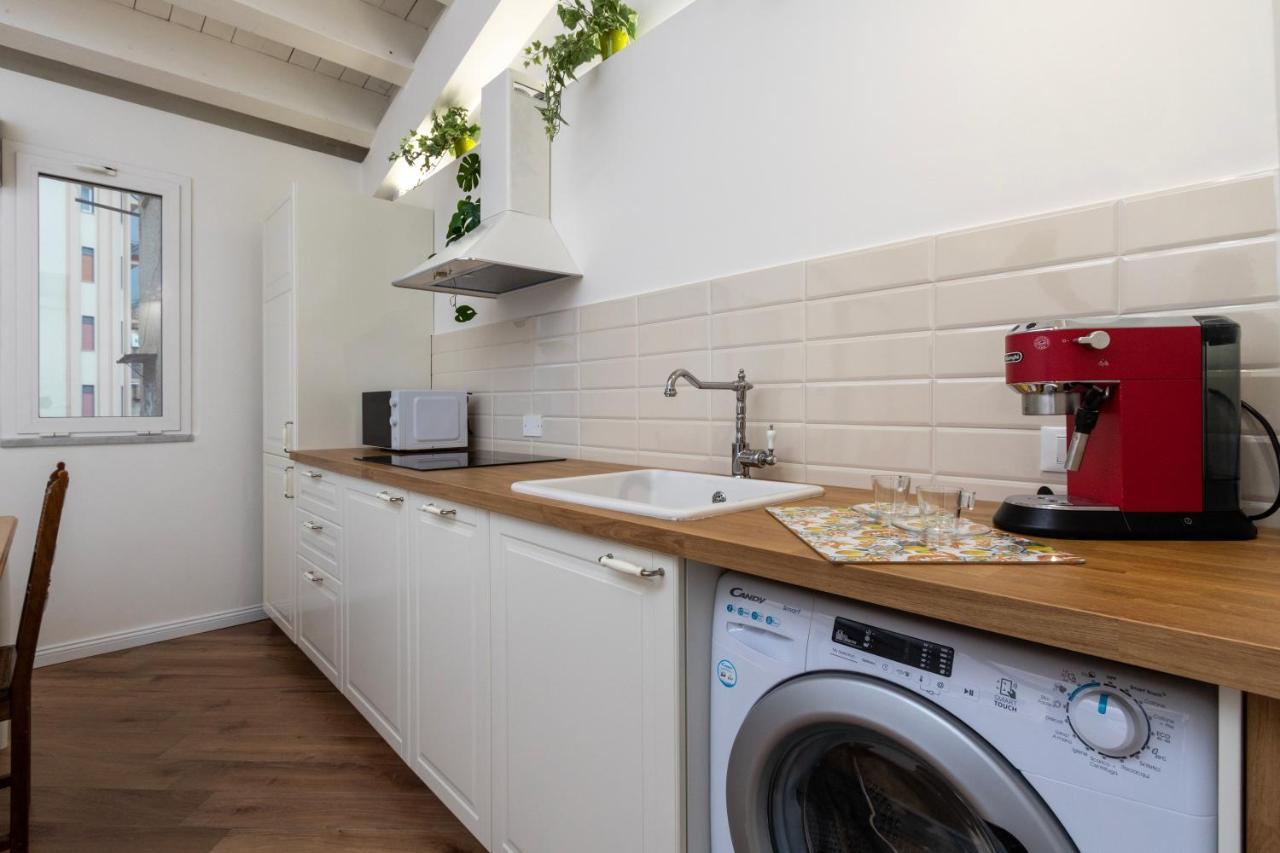 פלרמו Cortile Del Greco Apartments מראה חיצוני תמונה
