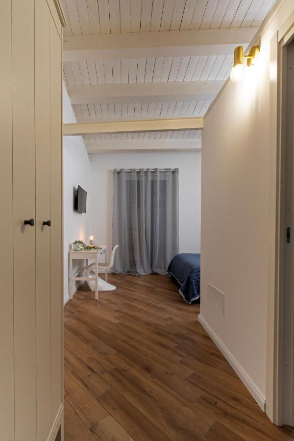 פלרמו Cortile Del Greco Apartments מראה חיצוני תמונה